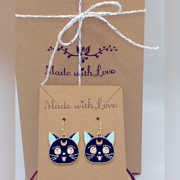 ✨3 for$30✨NWT Earrings✨ ✨Hand Crafted ✨Artisan!✨ - Picture 7 of 7